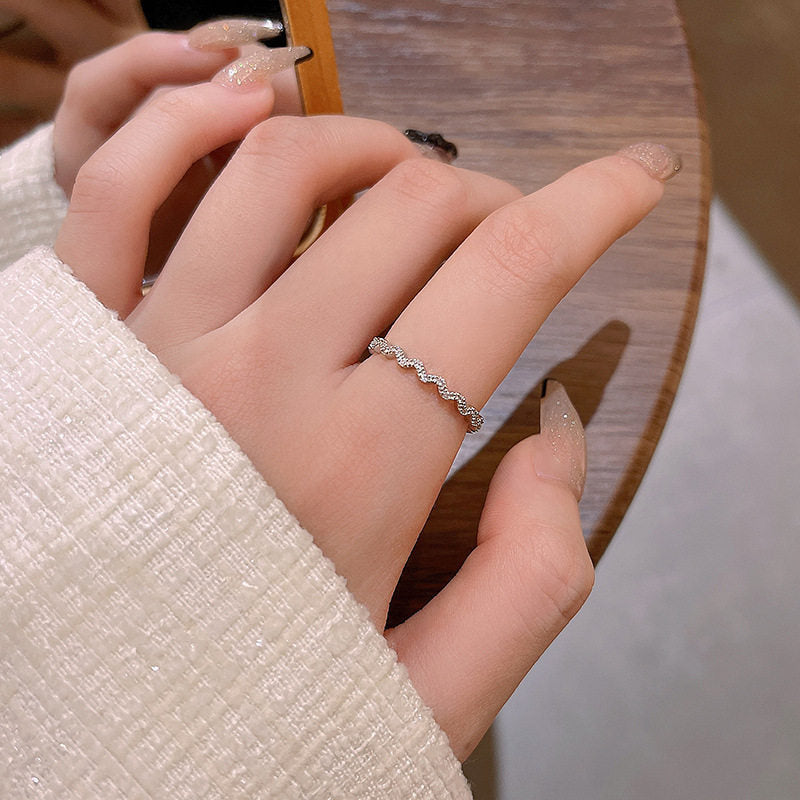 Minimalist Luxury – Rings, Bracelets & Earrings 💎