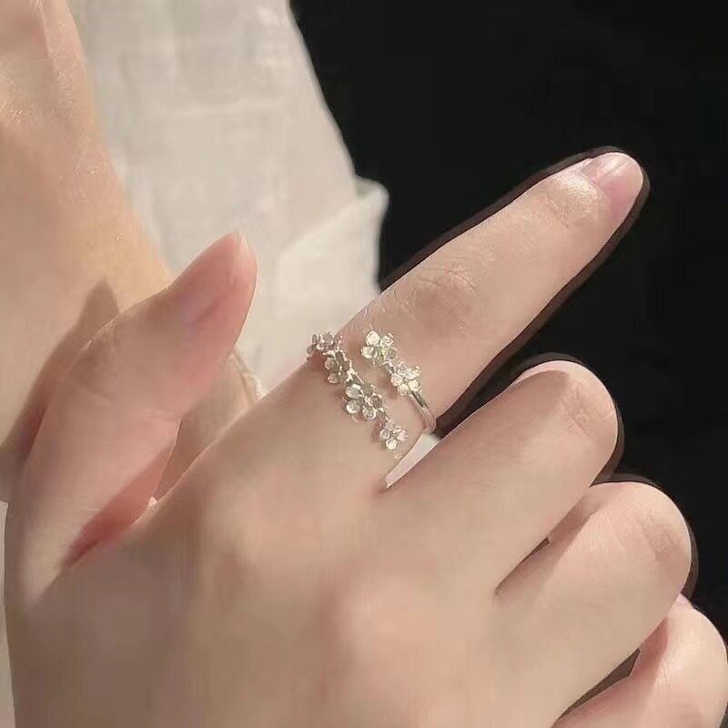 Minimalist Luxury – Rings, Bracelets & Earrings 💎
