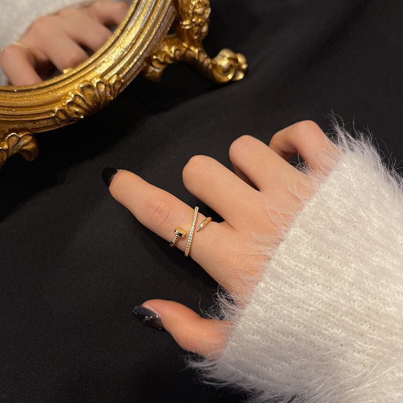 Minimalist Luxury – Rings, Bracelets & Earrings 💎